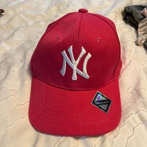 Pink Yankees baseball hat. Brand new - never worn